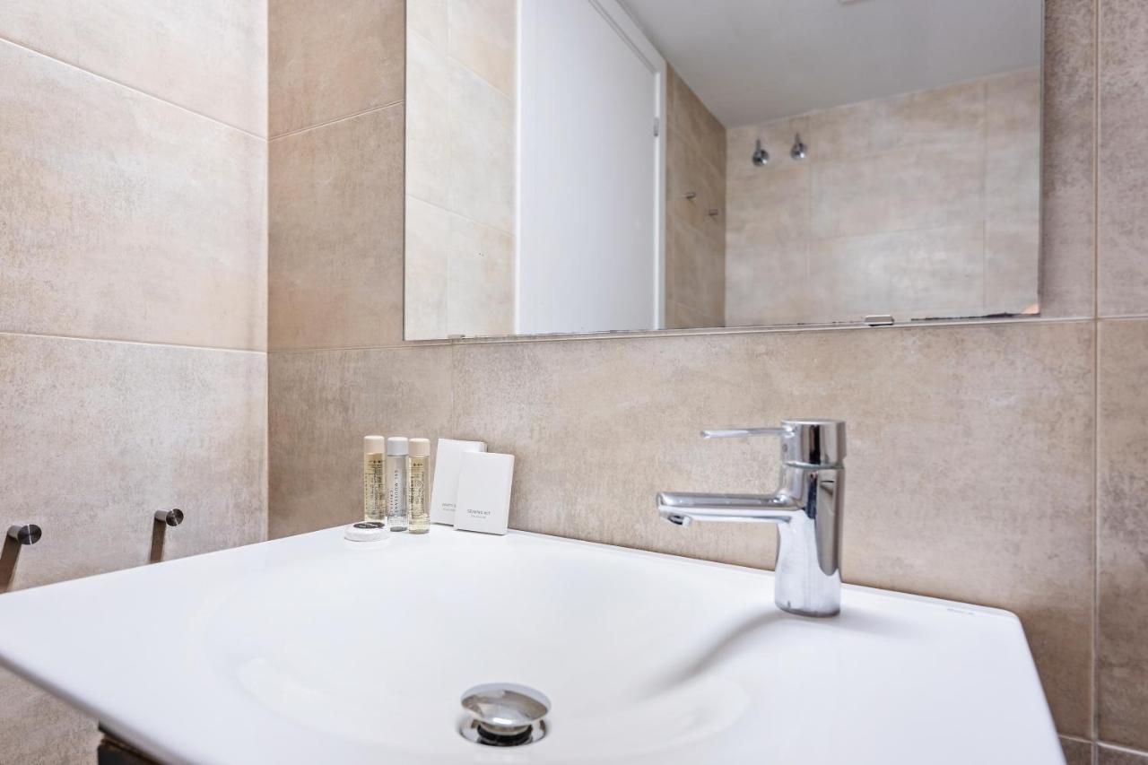 Sweet Inn - Carrer Girona บาร์เซโลนา ภายนอก รูปภาพ